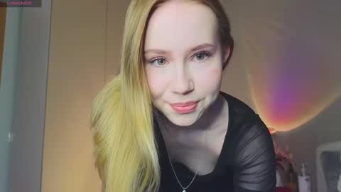 Snapshot of cuute_angell chatting on February 7, 2025, 4:56 pm Virginia See you on Sunday online show from February 7, 2025, 4:56 pm