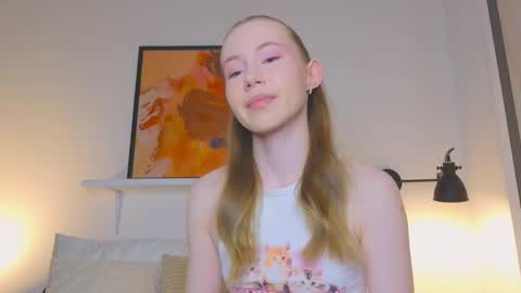 Snapshot of cuute_angell chatting on September 10, 2025, 5:13 pm Virginia See you on Sunday online show from September 10, 2025, 5:13 pm