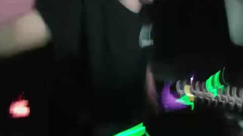 Snapshot of cw1ss chatting on October 22, 2025, 2:28 pm cw1ss online show from October 22, 2025, 2:28 pm