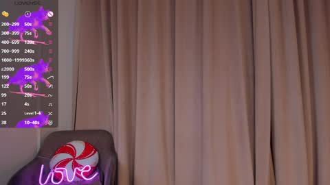 Cwen online show from April 1, 2026, 5:10 pm