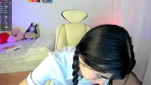 Liz online show from February 21, 2025, 12:49 am