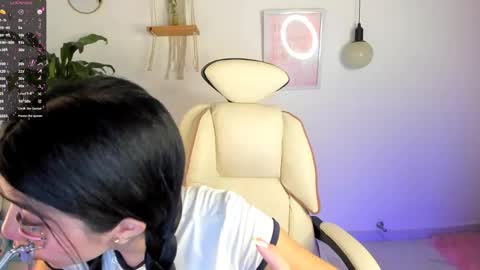 Liz online show from April 7, 2026, 12:00 am