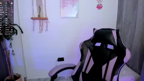 Liz online show from July 1, 2026, 10:53 pm