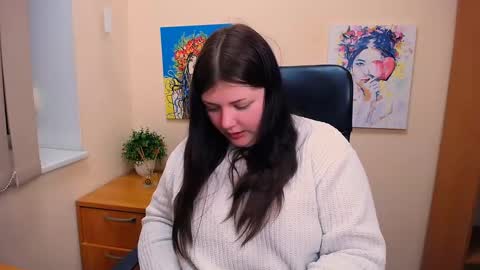 sandra online show from March 5, 2025, 2:12 pm