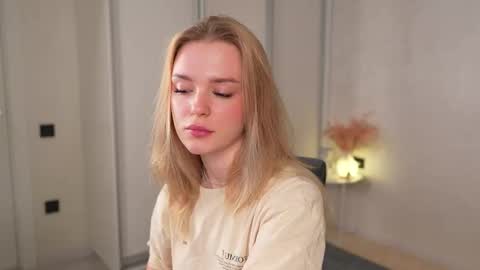 EMILY online show from November 9, 2025, 5:55 pm