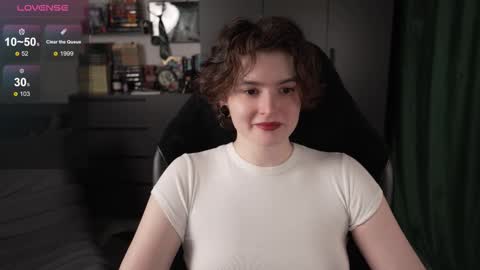 Helen Blossom online show from March 28, 2026, 1:54 pm