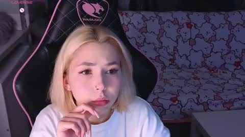 Jane online show from September 8, 2025, 9:58 pm