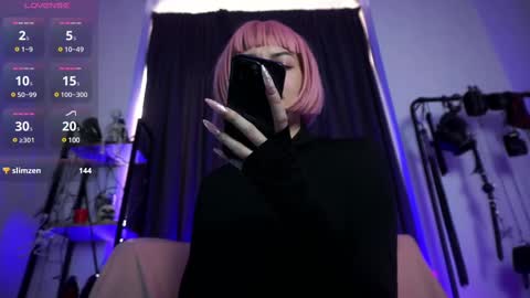 Snapshot of cyberxgoddess_ chatting on February 13, 2025, 11:17 am Lily Goddess online show from February 13, 2025, 11:17 am