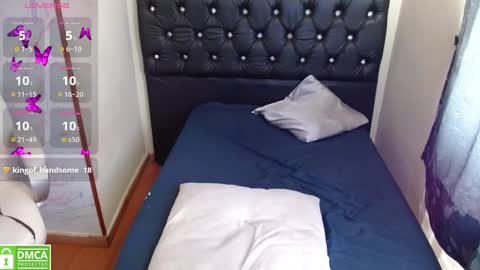 Cynthia online show from October 4, 2025, 6:06 pm