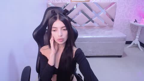 CINTIA ARAUJO online show from September 28, 2025, 11:59 am