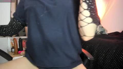 cynthiaa33 online show from March 20, 2026, 3:11 am