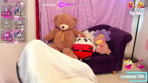 Snapshot of cynthiawatson_ chatting on December 1, 2025, 2:33 pm Cynthia online show from December 1, 2025, 2:33 pm