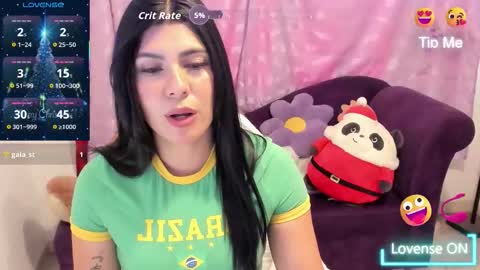 Snapshot of cynthiawatson_ chatting on December 22, 2025, 2:47 pm Cynthia online show from December 22, 2025, 2:47 pm