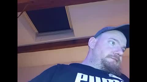 cyrilhot11200 online show from January 11, 2025, 6:24 am