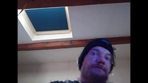 cyrilhot11200 online show from January 24, 2025, 12:31 pm