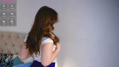 Snapshot of cyrstalcuddihee chatting on February 11, 2026, 6:07 am Alice online show from February 11, 2026, 6:07 am