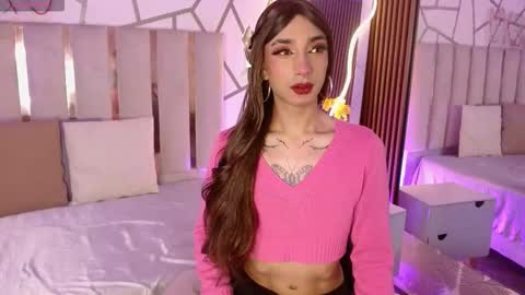 cyrus_tay online show from February 18, 2026, 12:34 pm