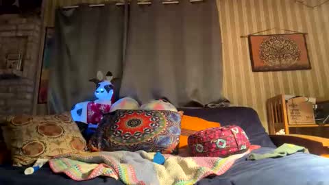 Snapshot of czechlove chatting on November 28, 2025, 9:23 am Andrew Thomas online show from November 28, 2025, 9:23 am