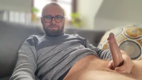 Snapshot of d0n_gi0vanni chatting on January 15, 2025, 11:43 am d0n_gi0vanni online show from January 15, 2025, 11:43 am