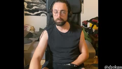 d1ckass online show from November 6, 2025, 7:04 pm