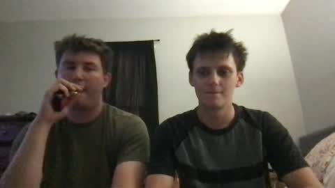 Snapshot of d_dart chatting on September 28, 2025, 2:55 pm Aeboy12 online show from September 28, 2025, 2:55 pm