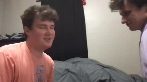 Snapshot of d_dart chatting on November 7, 2025, 3:28 am Aeboy12 online show from November 7, 2025, 3:28 am