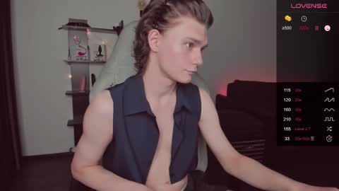 Snapshot of da_scin chatting on November 18, 2025, 10:47 pm Daren online show from November 18, 2025, 10:47 pm