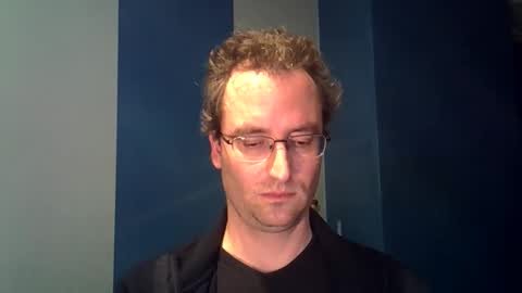 Snapshot of daanschr chatting on February 22, 2025, 8:42 pm daanschr online show from February 22, 2025, 8:42 pm