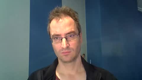 Snapshot of daanschr chatting on October 19, 2025, 12:17 pm daanschr online show from October 19, 2025, 12:17 pm