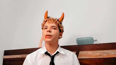 Snapshot of daark_eros chatting on October 28, 2025, 1:09 am Dark Eros online show from October 28, 2025, 1:09 am