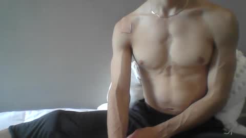 Snapshot of dabeibe chatting on March 10, 2025, 3:41 pm Jewbb online show from March 10, 2025, 3:41 pm
