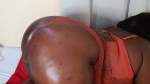 dackchoc21 online show from November 11, 2025, 5:24 pm