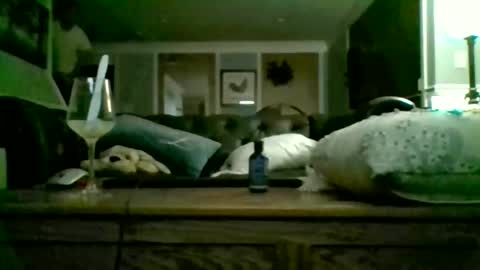 Snapshot of dadddyslilslxtxx chatting on November 11, 2025, 5:29 am cumslutangel online show from November 11, 2025, 5:29 am