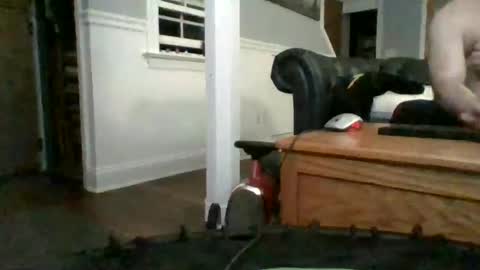 Snapshot of dadddyslilslxtxx chatting on November 15, 2025, 7:05 am cumslutangel online show from November 15, 2025, 7:05 am