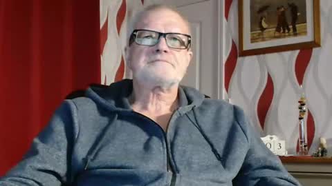 Snapshot of daddiescockforyou chatting on December 3, 2024, 9:12 pm Brian ... online show from December 3, 2024, 9:12 pm