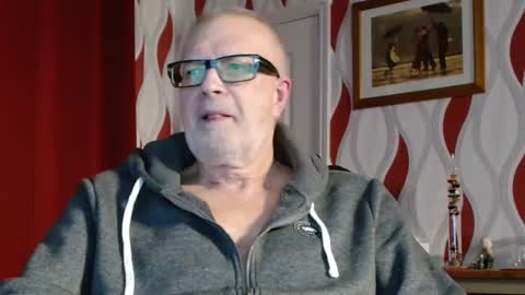 Snapshot of daddiescockforyou chatting on December 8, 2024, 8:47 pm Brian ... online show from December 8, 2024, 8:47 pm