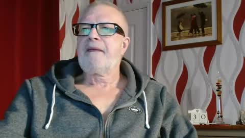 Snapshot of daddiescockforyou chatting on December 30, 2024, 8:58 pm Brian ... online show from December 30, 2024, 8:58 pm