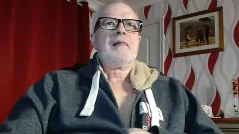 Snapshot of daddiescockforyou chatting on March 2, 2025, 9:11 pm Brian ... online show from March 2, 2025, 9:11 pm