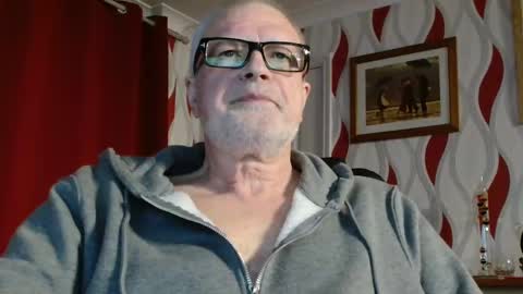 Snapshot of daddiescockforyou chatting on March 12, 2025, 9:13 pm Brian ... online show from March 12, 2025, 9:13 pm