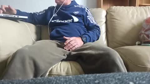 daddy33383 online show from October 18, 2025, 10:27 am