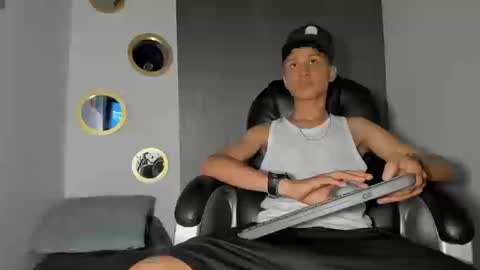 Snapshot of daddy_darcks chatting on September 27, 2025, 10:48 pm daddy_darcks online show from September 27, 2025, 10:48 pm
