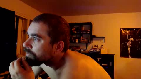 Snapshot of daddy_werewolf chatting on March 19, 2026, 7:12 am daddy_werewolf online show from March 19, 2026, 7:12 am