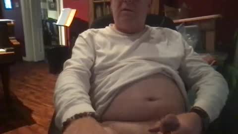 Snapshot of daddycok4 chatting on January 30, 2025, 1:42 pm DaddyCok4 online show from January 30, 2025, 1:42 pm
