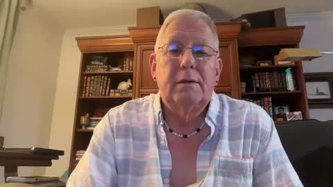 Snapshot of daddycok4 chatting on October 22, 2025, 12:05 pm DaddyCok4 online show from October 22, 2025, 12:05 pm