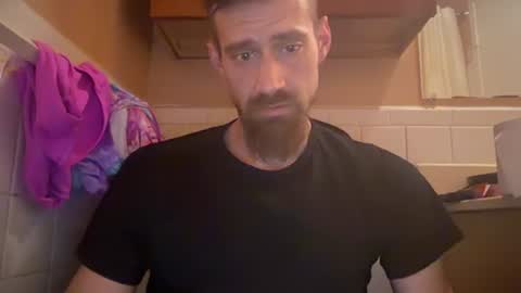 daddyduke21333 online show from June 14, 2026, 6:37 am
