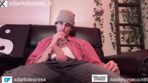 daddyhorsecock99 online show from February 5, 2025, 5:41 am