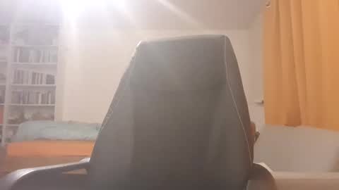 Snapshot of daddylovepegging chatting on March 2, 2026, 9:32 pm daddylovepegging online show from March 2, 2026, 9:32 pm