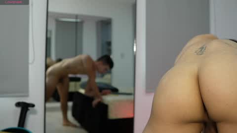 Snapshot of daddyrich4u chatting on May 22, 2026, 2:22 pm daddyrich4u online show from May 22, 2026, 2:22 pm