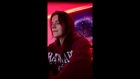 Snapshot of daddysgoodgirl420420 chatting on December 4, 2025, 1:48 am daddysgoodgirl online show from December 4, 2025, 1:48 am