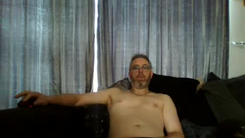 daddyshome2025 online show from June 14, 2026, 8:16 am